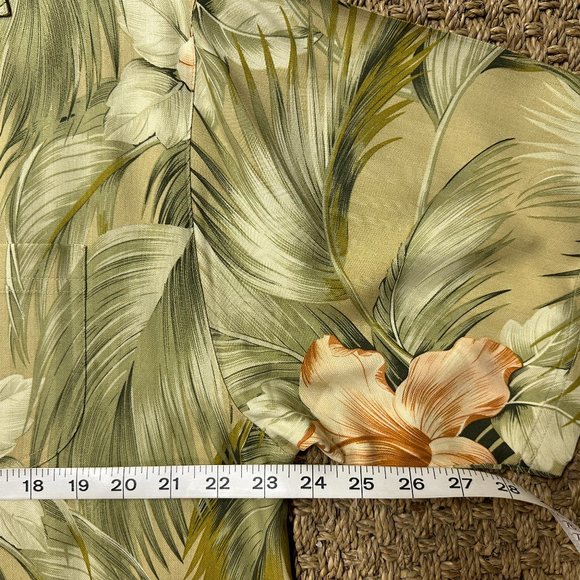 TOMMY BAHAMA HAWAIIAN SHIRT - Picture 5 of 6
